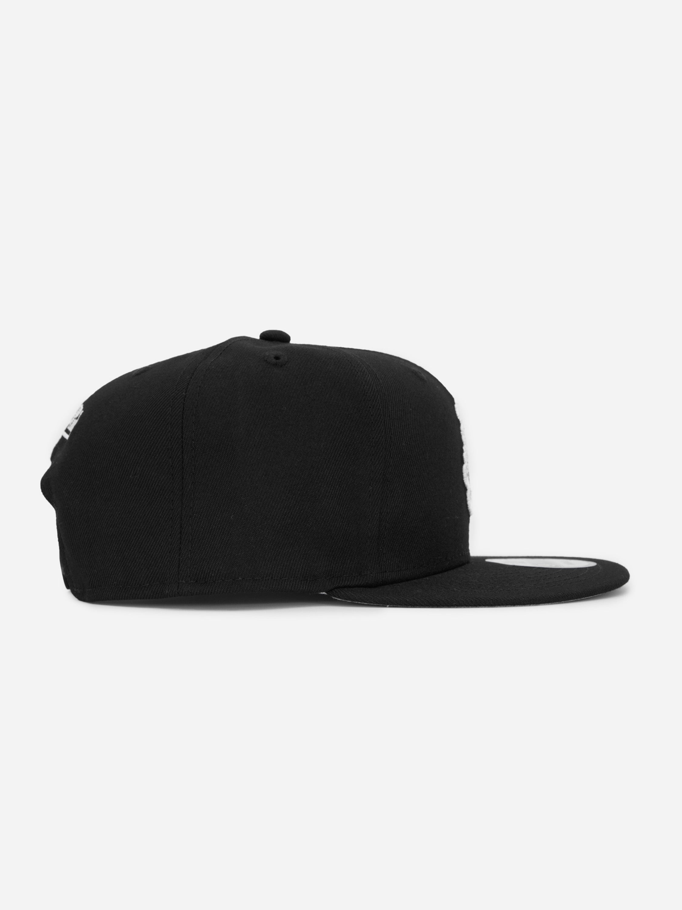 Wolf's Head New Era 9FIFTY Black Snapback Hat